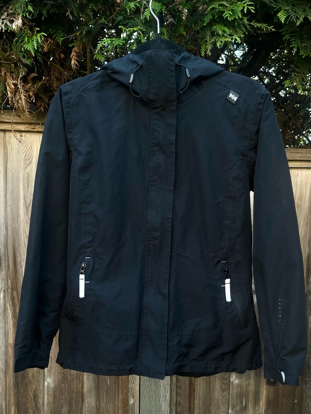 Helly Hansen Women’s Black Helly Tech Waterproof Rain Jacket Size S